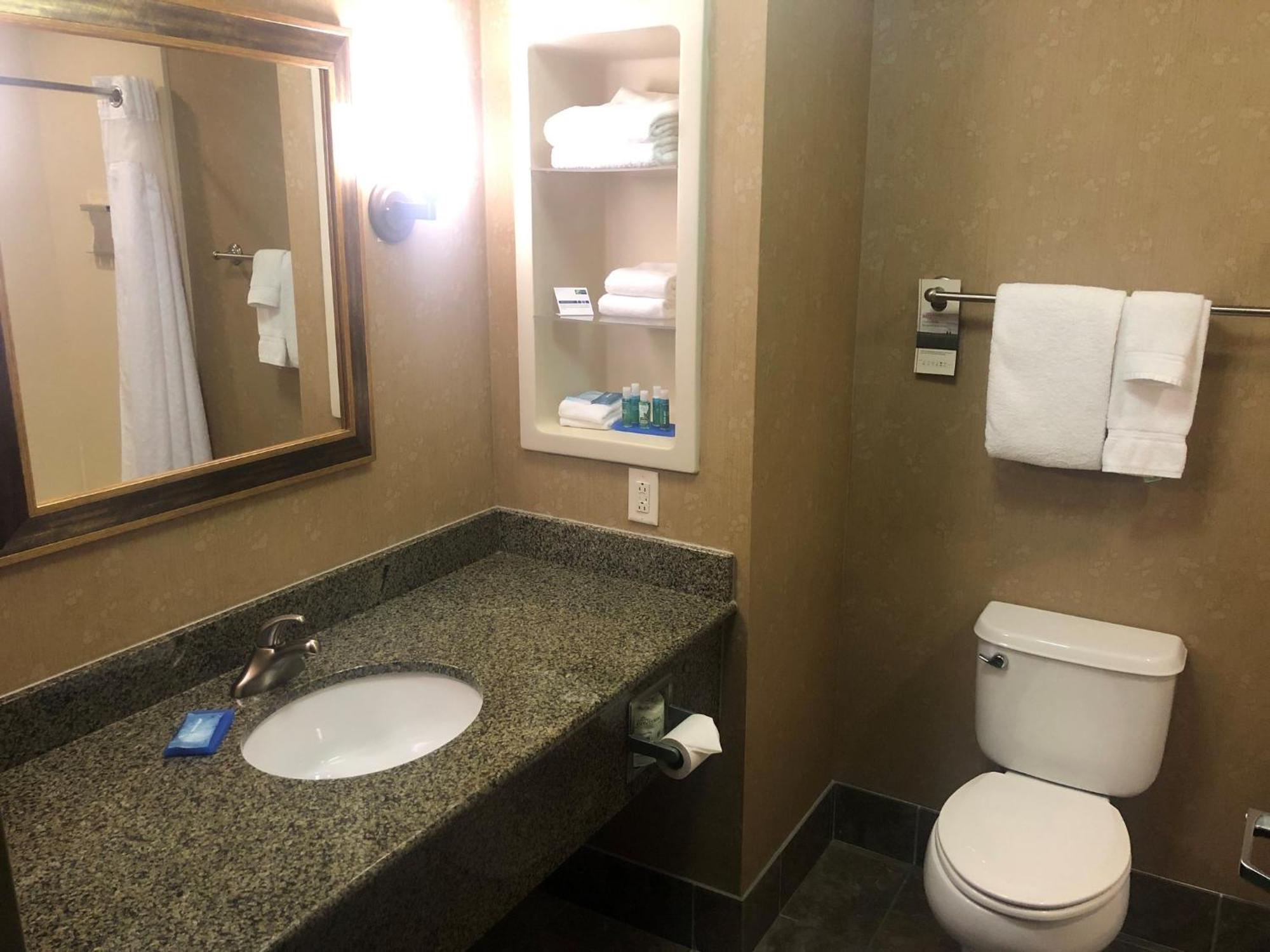 Holiday Inn Express Hotel & Suites Ooltewah Springs - Chattanooga By Ihg Ngoại thất bức ảnh