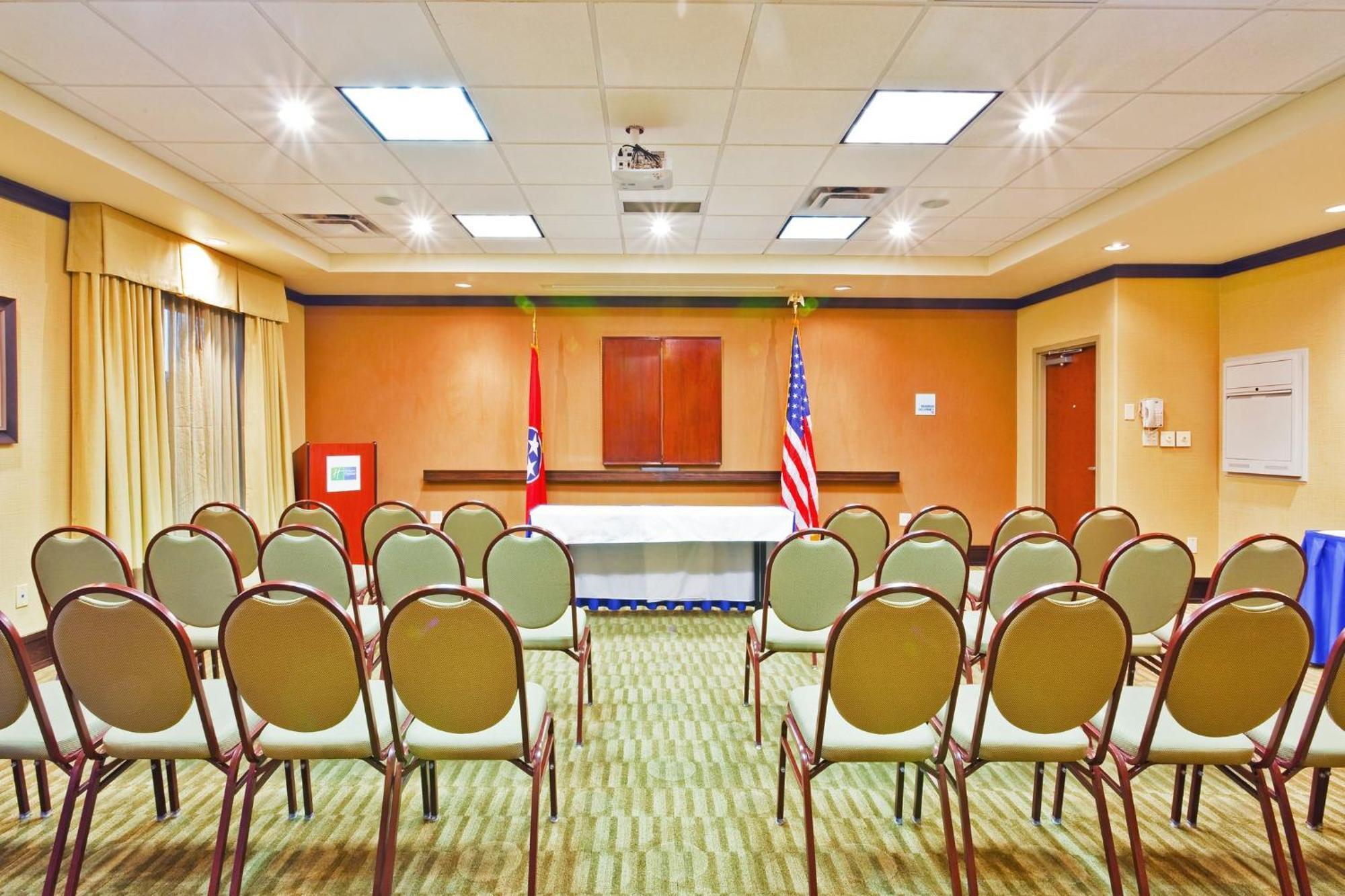 Holiday Inn Express Hotel & Suites Ooltewah Springs - Chattanooga By Ihg Ngoại thất bức ảnh